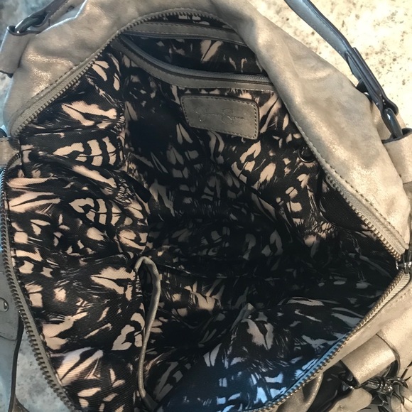 Purse - Picture 3 of 3